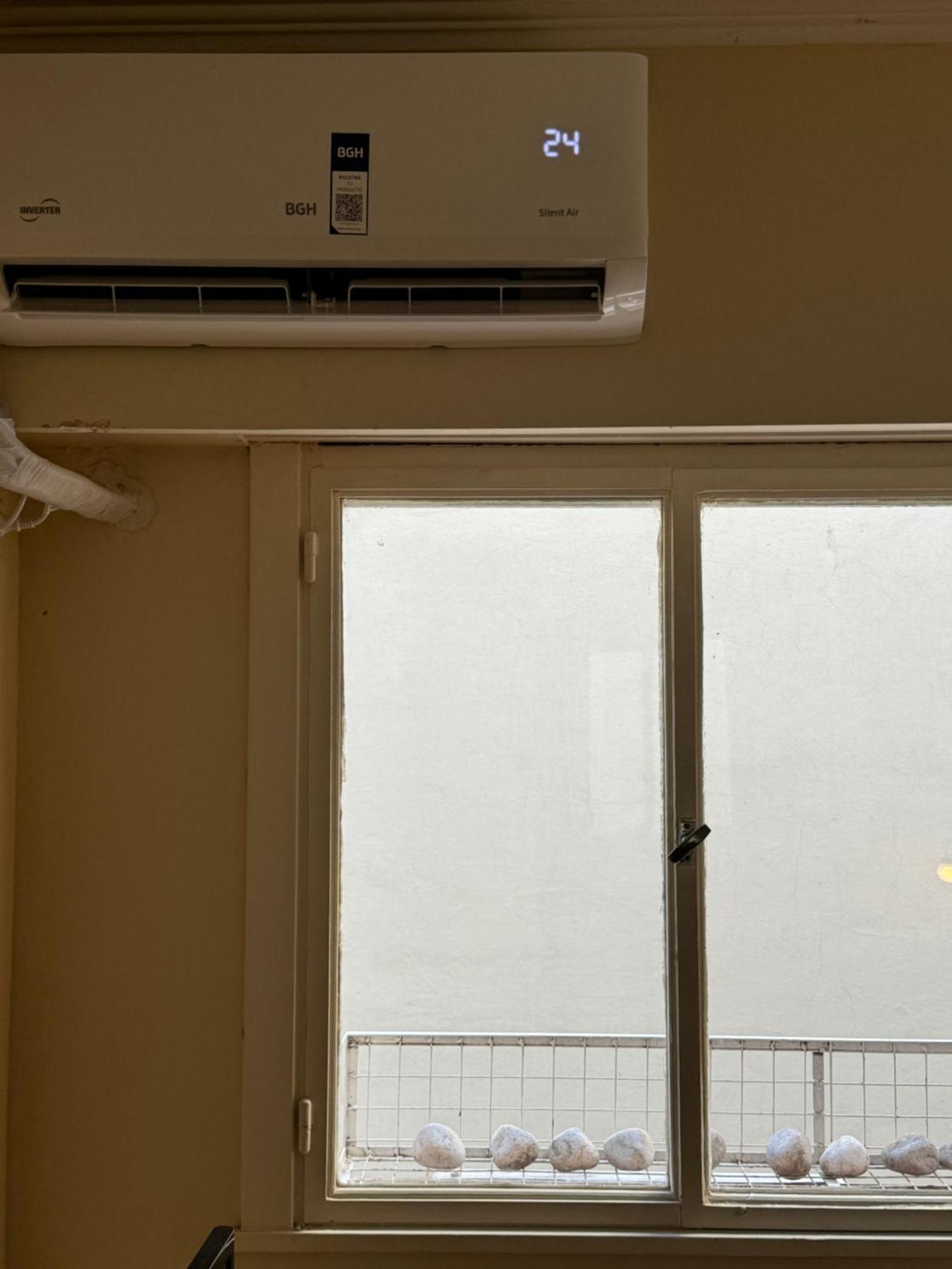 Azcuenagahome Silencioso Y Luminoso Piso Alto De 45M2 , Con La Mejor Ubicacion, Nuestros Huespedes Nos Avalan Con Sus Comentarios, Bilingual Staff Buenos Aires Exteriér fotografie